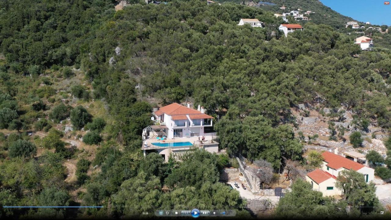 Kwatera prywatna Daniella With Private Pool *